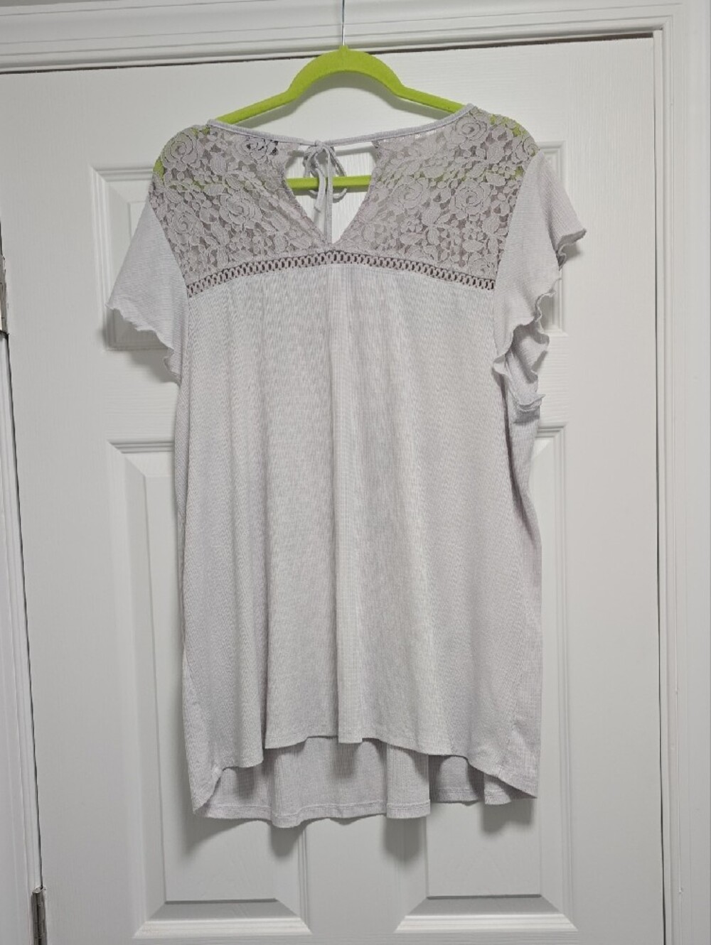 Torrid White Lace Yoke Flutter-Sleeve Blouse - Picture 2 of 3